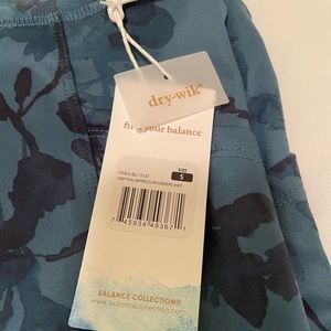 Balance collection size Small tights.